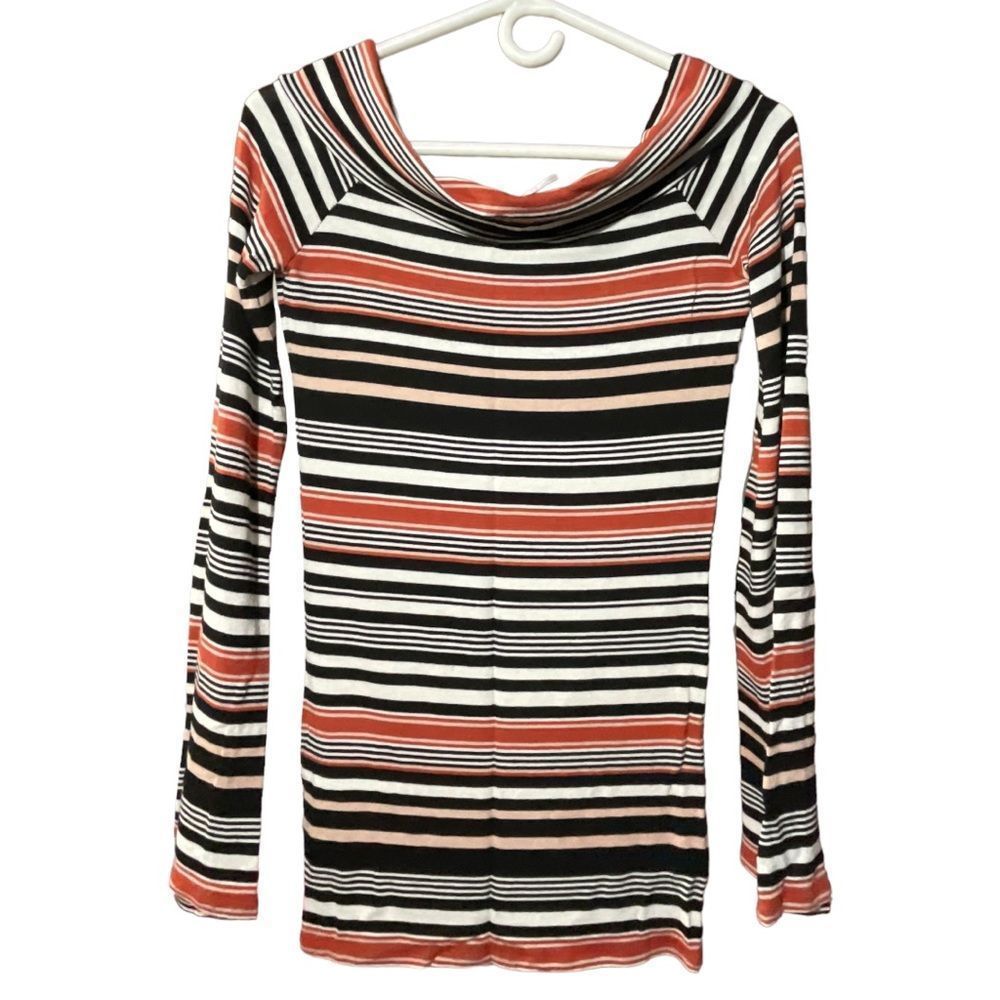 Free people long sleeve top size Medium